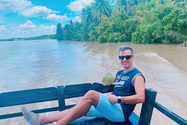 Cu Chi Tunnels & Mekong Delta with Coconut Village Tour