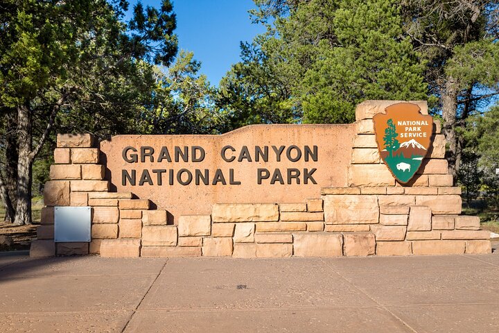 US West National Parks Driving and Walking Audio Tour Bundle