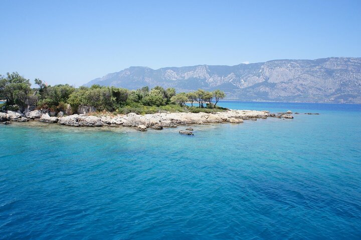 Marmaris Cleopatra Island & Gökova Bays Boat Tour with Lunch