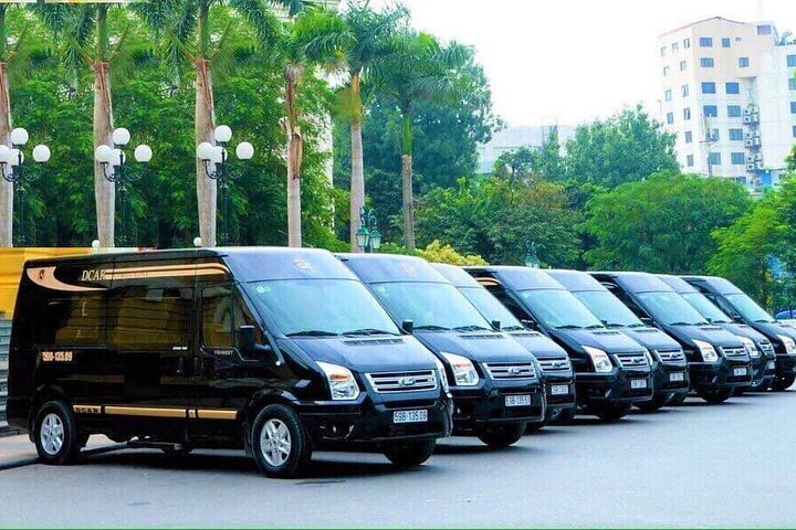 (TOP) Private car: Hanoi/Noi Bai Airport (HAN) from/to Ha Long