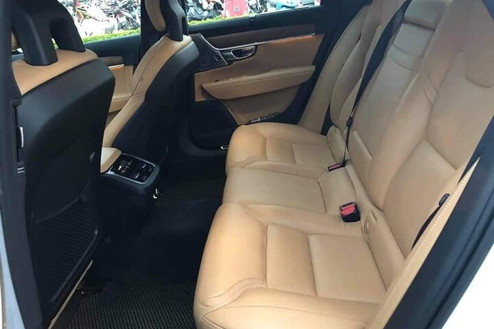 (TOP) Private car: Hanoi/Noi Bai Airport (HAN) from/to Ha Long