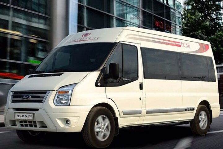 (TOP) Private car: Hanoi/Noi Bai Airport (HAN) from/to Ha Long
