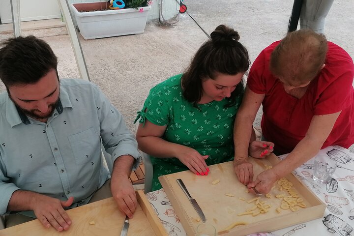 Cooking Class in your accommodation: Fresh handmade pasta
