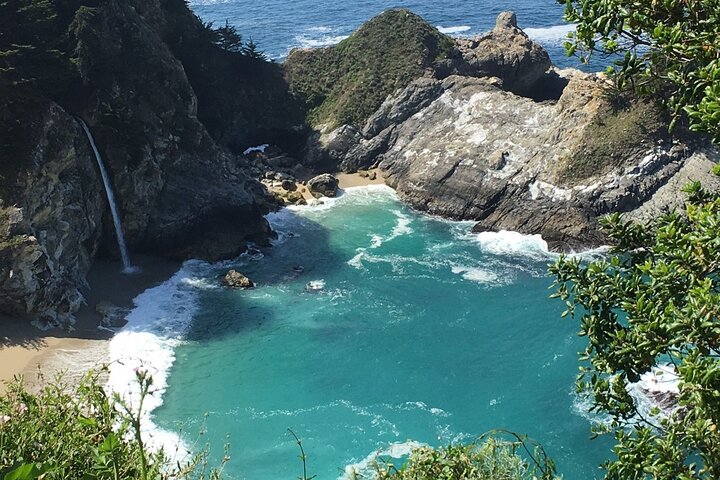 4 hour Big Sur hiking adventure to world class coastal beauty!