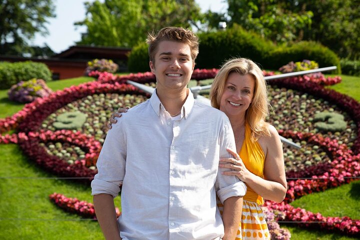Private Photoshoot Tour in Annecy