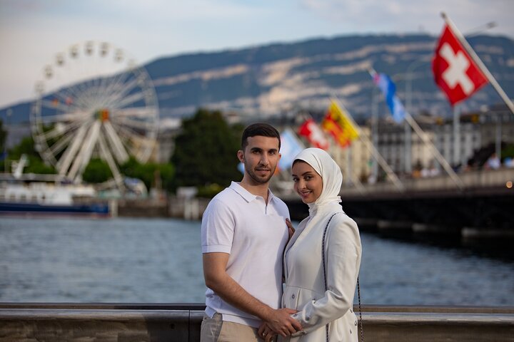 Private Photoshoot Tour in Annecy