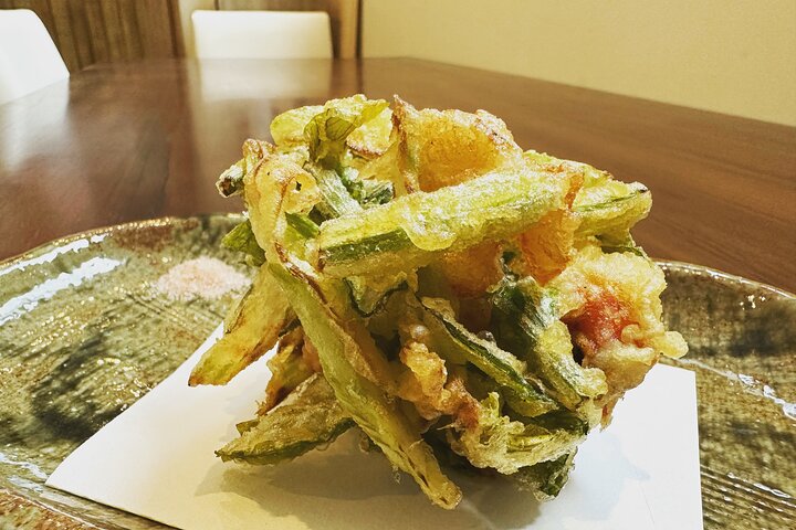 Mondo's most popular No.1!Private experienceThe king of buckwheat noodles making and Japanese food in Sapporo!A plan to enjoy tempura!