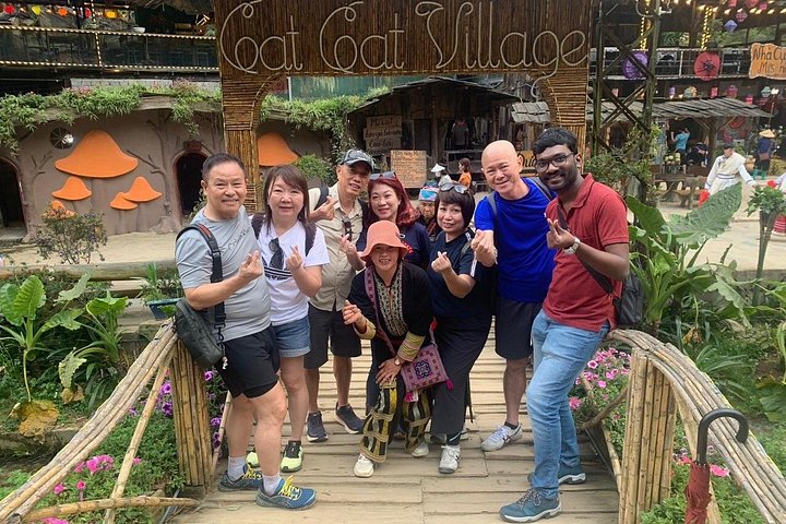 Sapa Trek 2days/1night -HOTEL 5 STAR-From Hanoi by Limousine Van