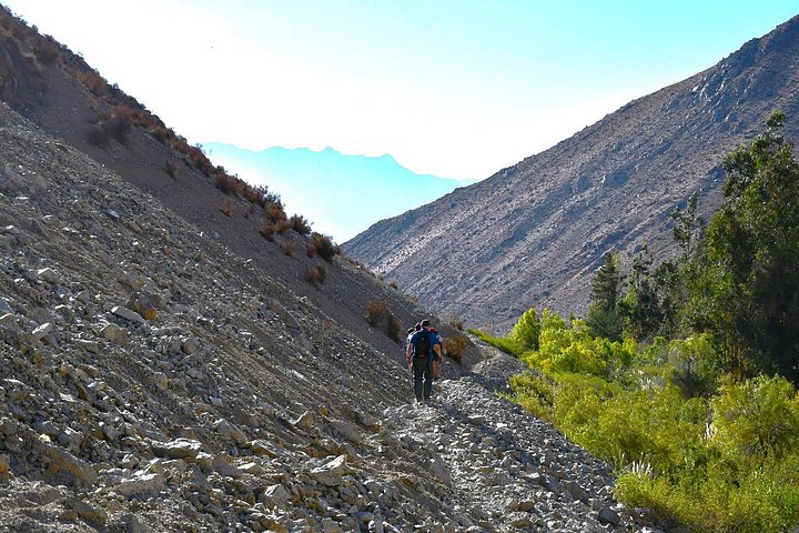 Trekking por un Santuario de la Naturaleza