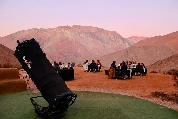 Dinner on the Mountain in the Style Migrants