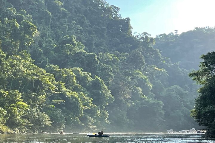 Full-Day Rafting in Jondachi & Hollin Class IV Tena, Ecuador