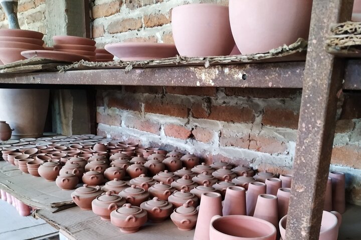 Private Art Pottery Tour: Tlaquepaque, Tonalá, and Clay Workshop