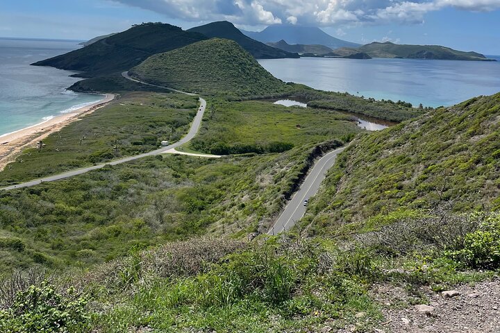 St Kitts & Nevis Airport Roundtrip Transfers