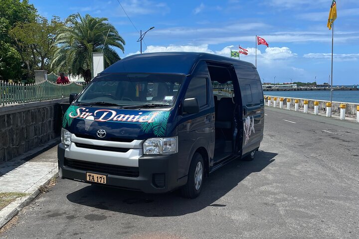 St Kitts & Nevis Airport Roundtrip Transfers