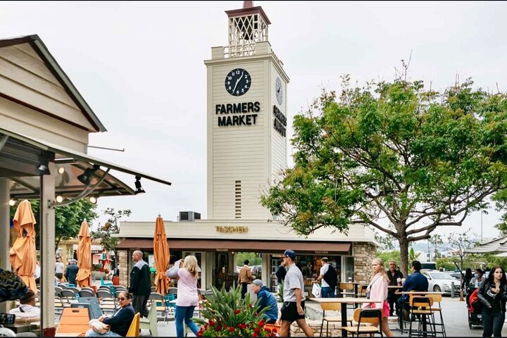 Best of Los Angeles Guided City Tour with 4 Stops & Free Time