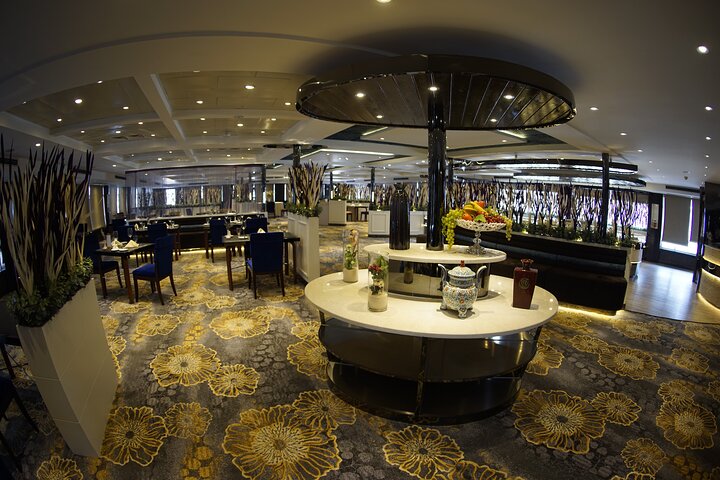 5D4N Yangtze River Cruise:Yichang to Chongqing by Victoria Cruise