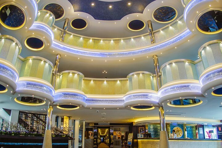 5D4N Yangtze River Cruise:Yichang to Chongqing by Victoria Cruise