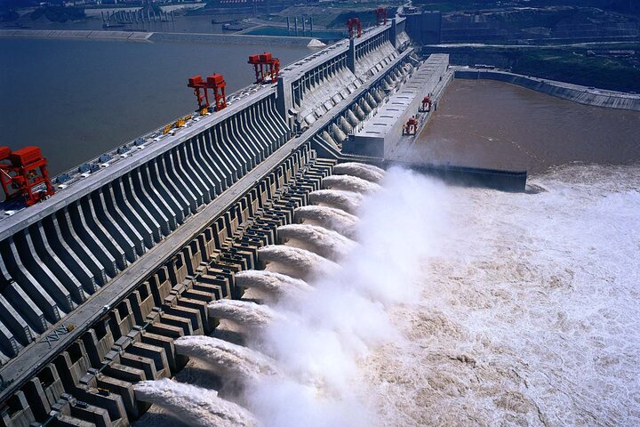 5D4N Yangtze River Cruise:Yichang to Chongqing by Victoria Cruise