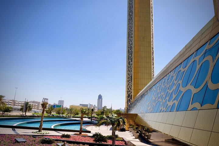 Dubai Private Premium Full-Day Sightseeing Tour with Burj Khalifa