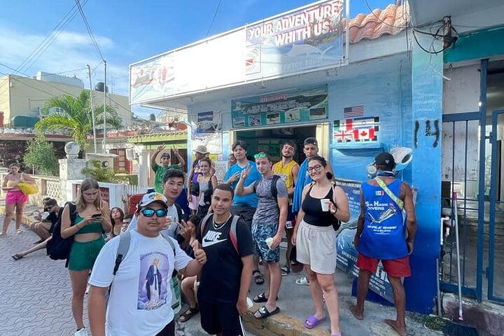 Swim with Whale Shark from Isla Mujeres and Cancun