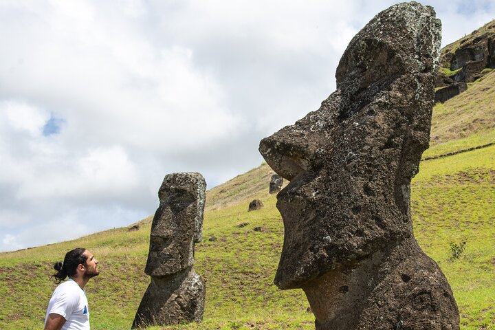 Two days of Full Day Tour of Rapa Nui + Sunrise in Tongariki