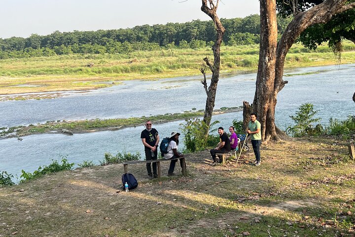 Jungle Towernight Stay: 4-Day Tour in Chitwan National Park