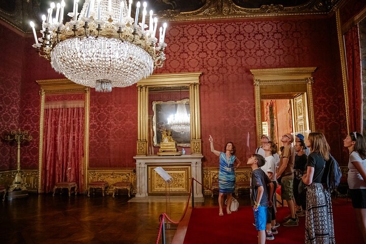 Small-group Royal Palace Skip-the-line Tour