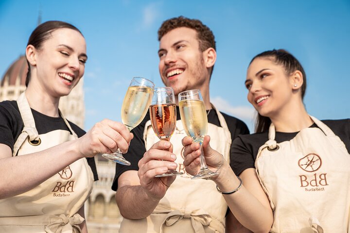 Unlimited Prosseccoo, Beer, Aperol & Limoncello Spritz Cruise