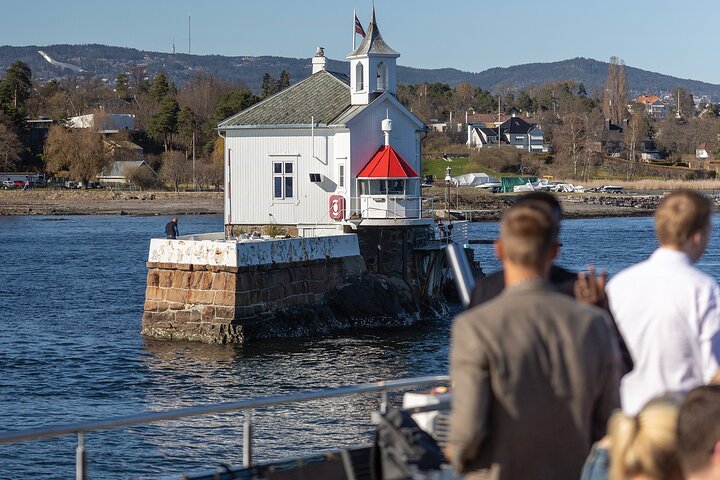 Oslo fjord 3-Course Dinner Cruise with Live Music