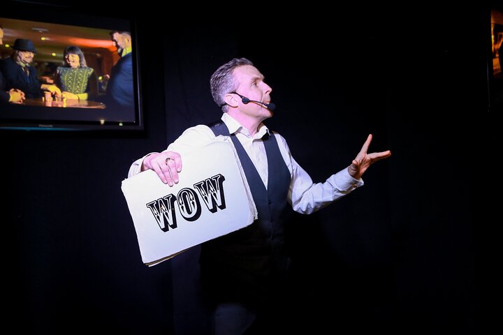 90 Minute Family Close-Up Magic and illusionism Show in Blackpool