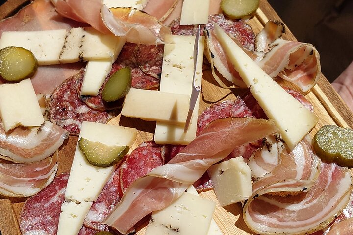 NO DIET CLUB - Unique local food tour in Ajaccio (English/French)