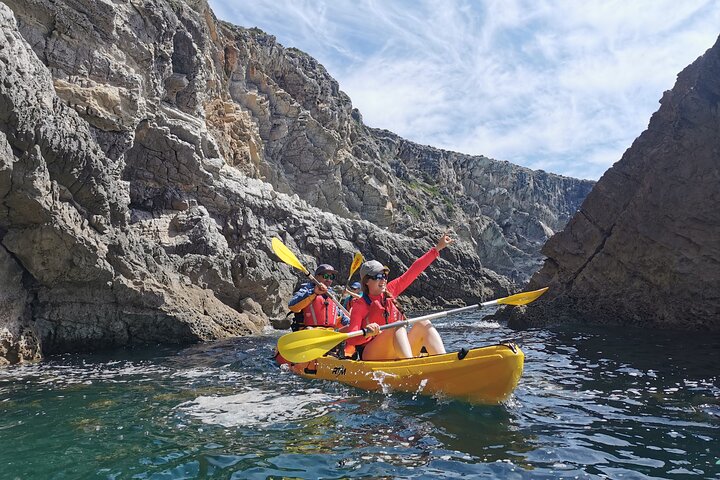 Sesimbra Discovery by Kayak