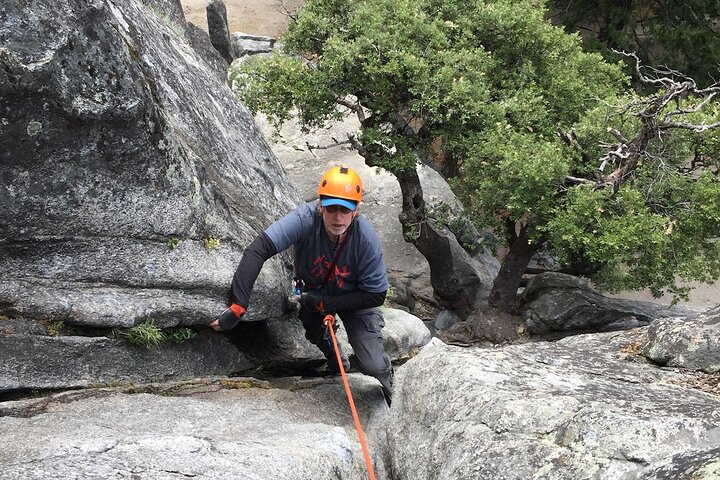 Mammoth Lakes Beginner Climbing Class
