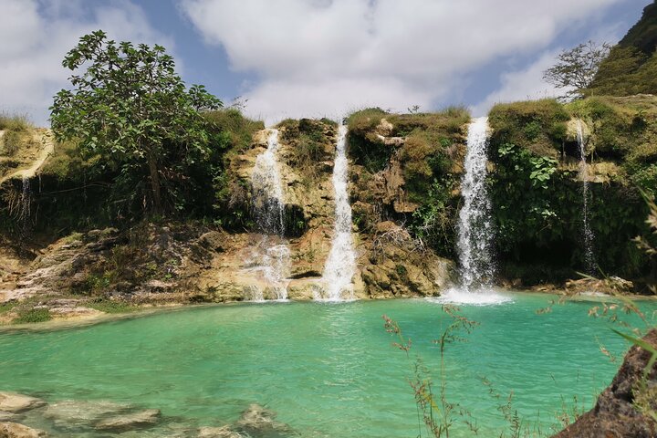 Waterfalls, Valleys and Springs - Rainy Season Special Tour