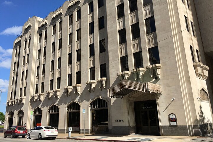 Tulsa Art Deco and Architecture with Expert Guide Walking Tour