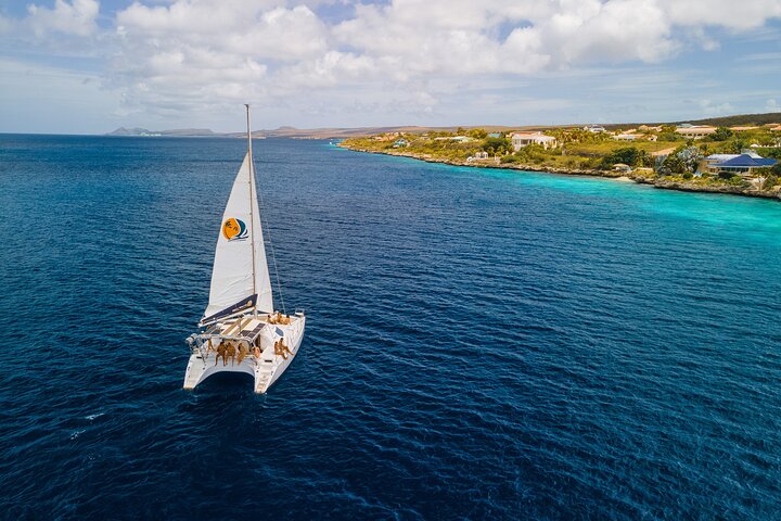 Chill and Grill Catamaran Tour in Bonaire