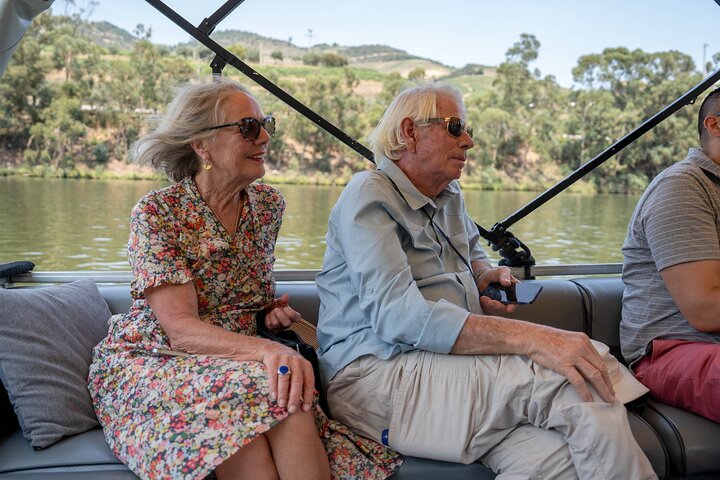 Douro Valley Small Group Tour from Porto: Wineries Lunch & Cruise