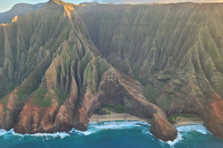 Private Kauaʻi Helicopter Experience: Doors-Off ALL WINDOW SEATS