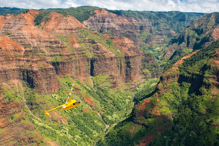 Private Kauaʻi Helicopter Experience: Doors-Off ALL WINDOW SEATS