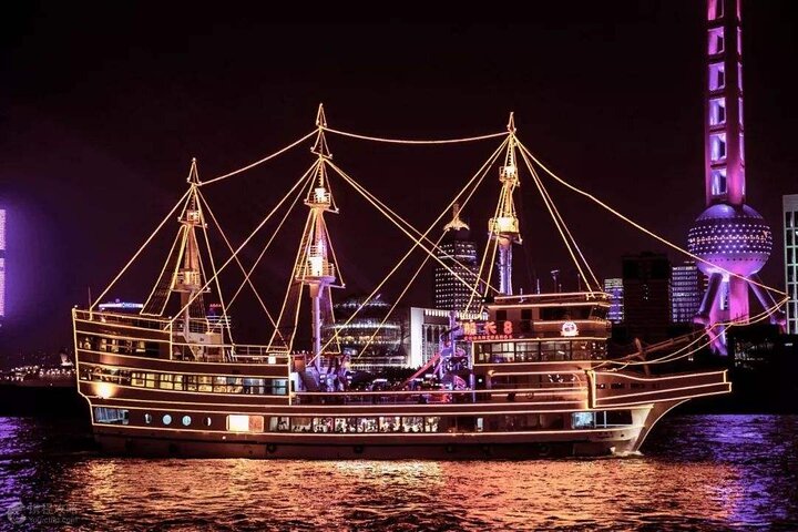 Private Night Tour-VIP River Cruise and Shanghai Tower Option