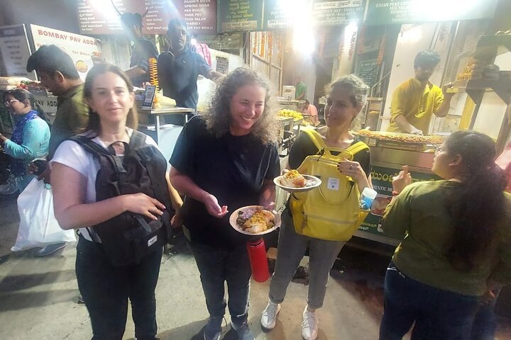 Street Food walking tour in Bangalore with a food evangelist