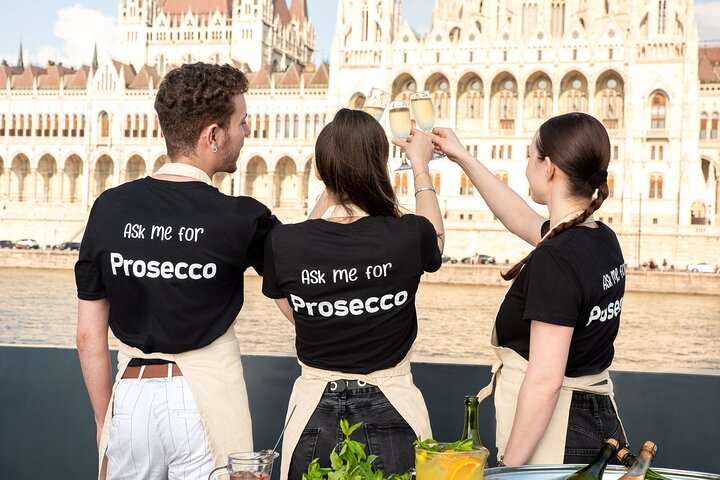 Unlimited Prosseccoo, Beer, Aperol & Limoncello Spritz Cruise