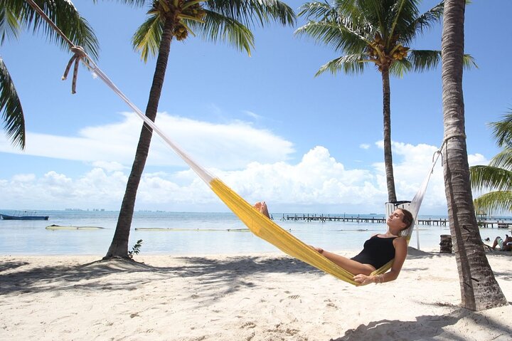Isla Mujeres Cruise with Beach Club, Snorkel, Lunch and Open Bar