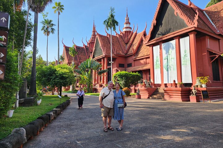 Visit 11 Places in One Day including S21 & Killing Field