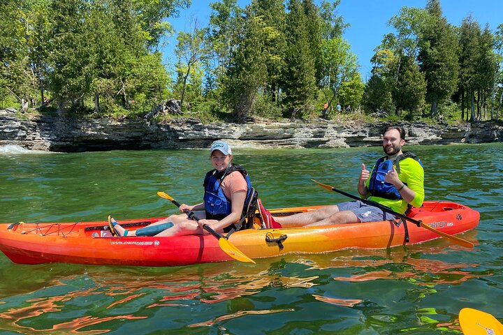 Cave Point Kayak Tour