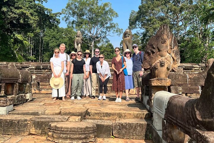 2 Days Exclusive Temple Highlights with Sunset and Sunrise Tour