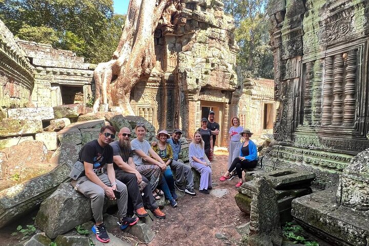 2 Days Exclusive Temple Highlights with Sunset and Sunrise Tour