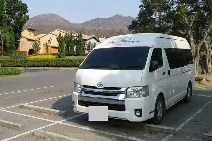 Island Hotels to Bahamas Airport (GGT) Departure Private Transfer