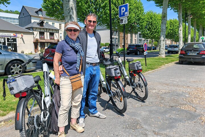 Honfleur's Landmarks & Gems E-Bike Tour