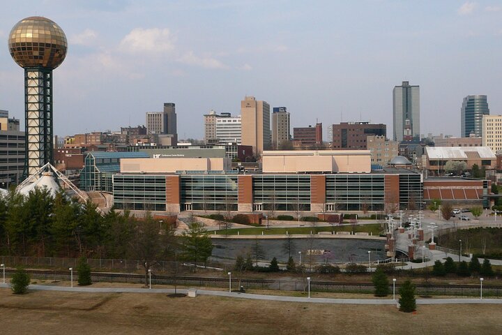 Knoxville Scavenger Hunt Walking Tour and Game